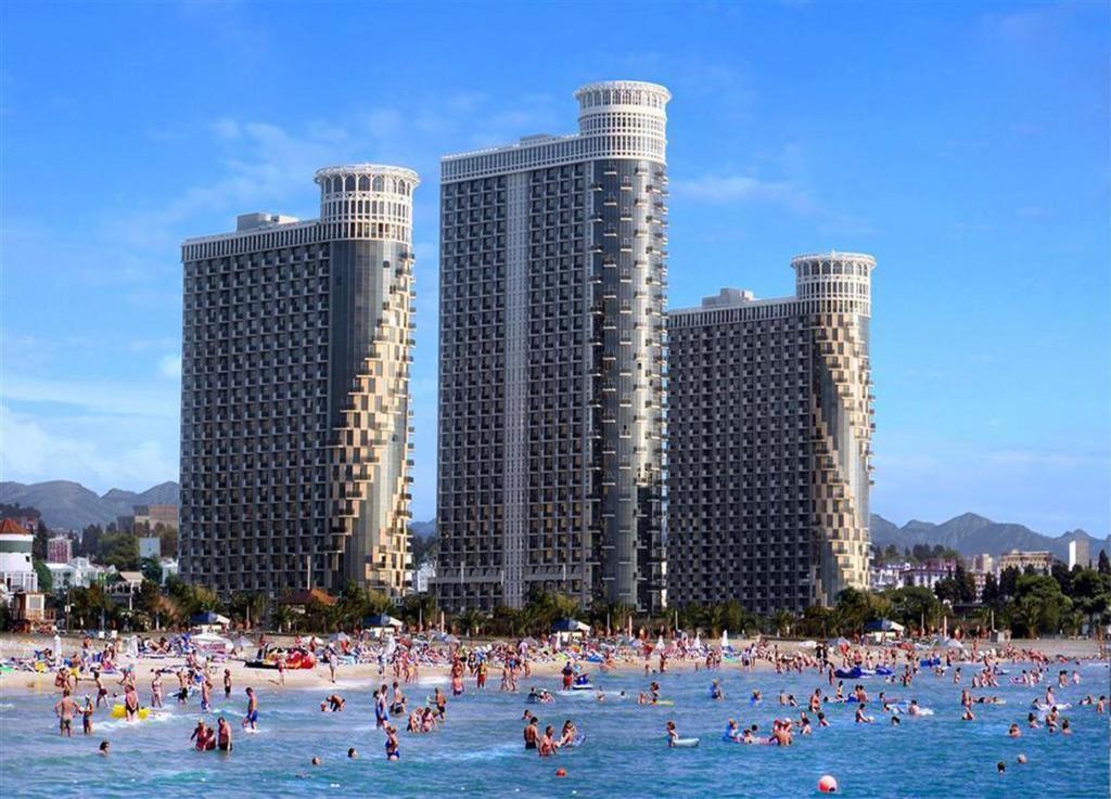 شقق هوليداي بريميوم باتومي المظهر الخارجي الصورة